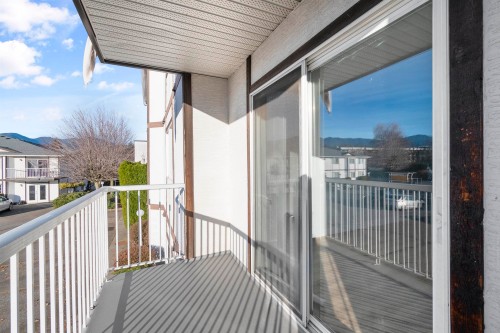 220-45669 Mcintosh Drive, Chilliwack, BC 