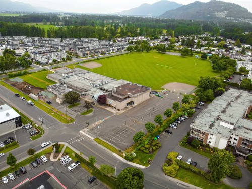 220-45669 Mcintosh Drive, Chilliwack, BC 