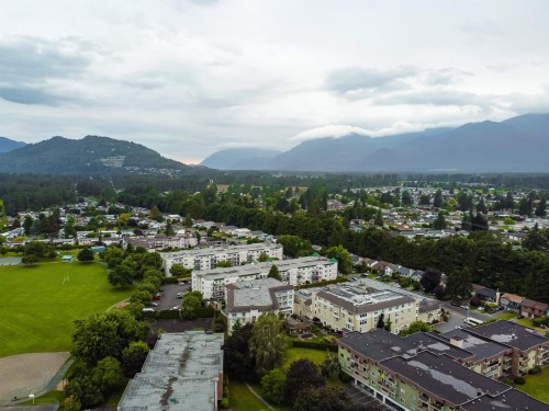 220-45669 Mcintosh Drive, Chilliwack, BC 