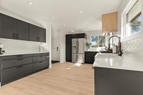 6111 Dundee Place, Chilliwack, BC 