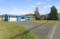 6979 Fraser Drive Agassiz, BC V0M 1A3