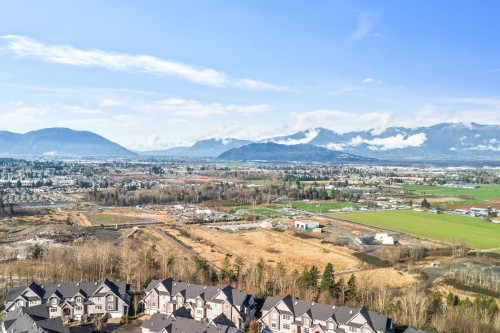 6-5900 Jinkerson Road, Chilliwack, BC 