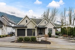 52810 Bunker Road Chilliwack, BC V0X 1X1