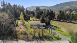 640 Maple Falls Road Columbia Valley, BC V2R 4X7