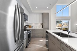 401-45500 Market Way Chilliwack, BC V2R 6G5