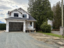 7033 Eden Drive Chilliwack, BC V2R 1E6