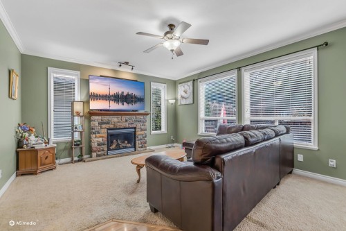 11-5545 Peach Road  Chilliwack, BC V2R 5Y5