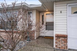 6-9420 Woodbine Street Chilliwack, BC V2P 5S4