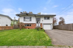 7205 Gordon Drive Chilliwack, BC V2R 1X7