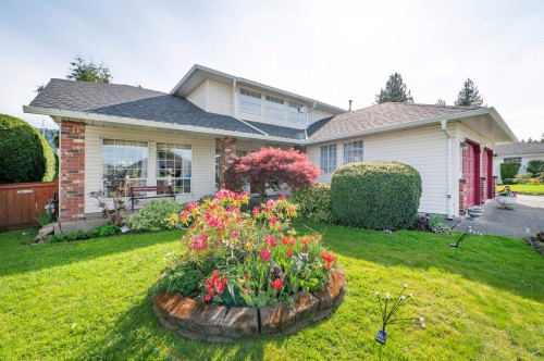 44722 Cumberland Avenue  Chilliwack, BC V2R 3B6