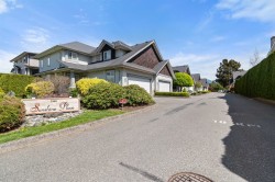 7-7360 Sunshine Drive Chilliwack, BC V2R 5V7