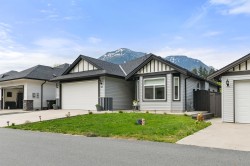 47-20118 Beacon Road Hope, BC V0X 1L2