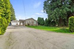 9716 Corbould Street Chilliwack, BC V2P 4B5