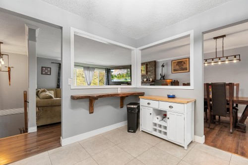 10218 Oval Drive, Chilliwack, BC 