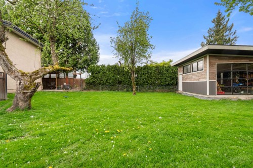 10218 Oval Drive, Chilliwack, BC 