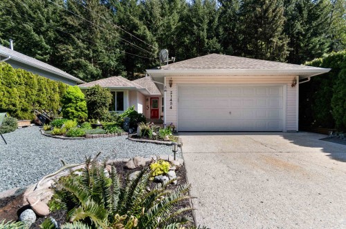 21454 Richmond Drive  Hope, BC V0X 1L1