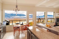 5-43462 Alameda Drive Chilliwack, BC V2R 0M3