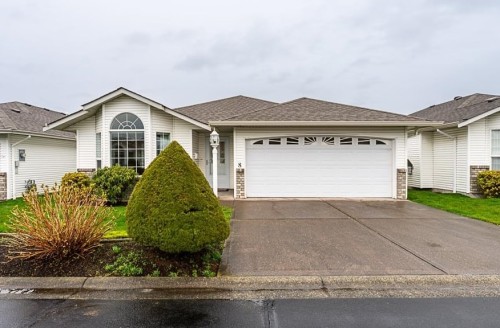 8-9102 Hazel Street  Chilliwack, BC V2P 5N4