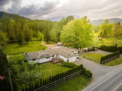 46750 Chilliwack Lake Road Sardis - Chwk River Valley, BC V2R 4N2