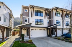 25-386 Pine Avenue  Harrison Hot Springs, BC V0M 1K0