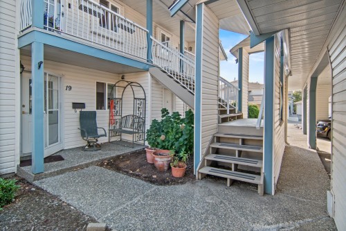 20-45435 Knight Road  Chilliwack, BC V2R 3E8