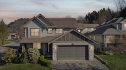 46514 Lear Drive Chilliwack, BC V2R 5P6