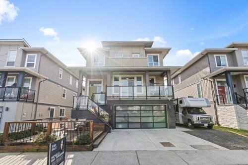 45582 Meadowbrook Drive  Chilliwack, BC V2P 0G6