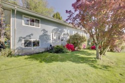8505 Howard Crescent Chilliwack, BC V2P 5R5