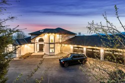 43619 Bracken Drive  Chilliwack, BC V2R 4A4