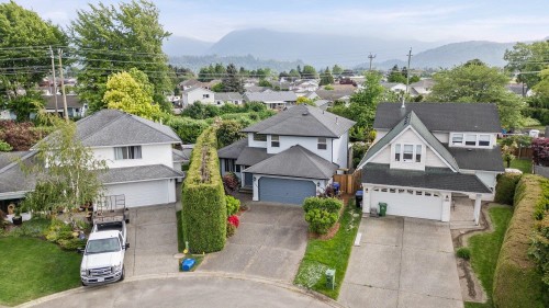 45424 Dorell Place, Chilliwack, BC 