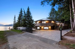 6357 Pirate Lane Harrison Hot Springs, BC V0M 1A0
