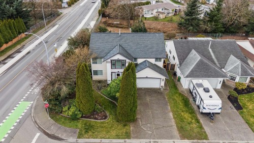 7575 Diamond Crescent  Chilliwack, BC V2R 3A8