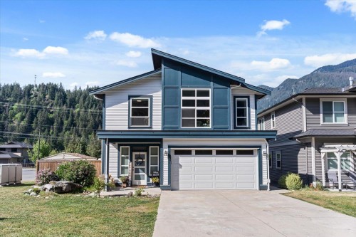 65511 Skylark Lane  Hope, BC V0X 1L1