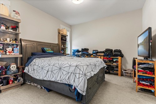 65511 Skylark Lane, Hope, BC 