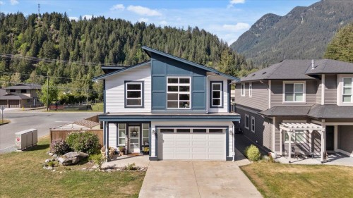 65511 Skylark Lane, Hope, BC 