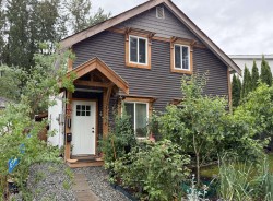 45276 Creekside Drive Chilliwack, BC V2P 7K6