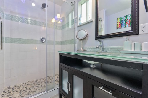 21111 Lakeview Crescent, Hope, BC 