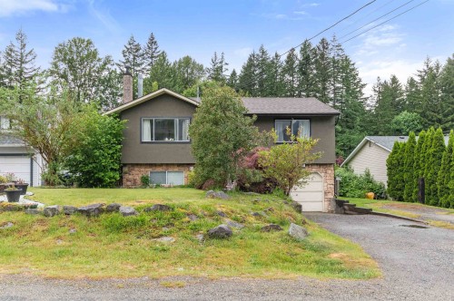 21111 Lakeview Crescent, Hope, BC 
