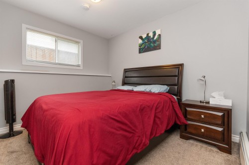 21111 Lakeview Crescent, Hope, BC 