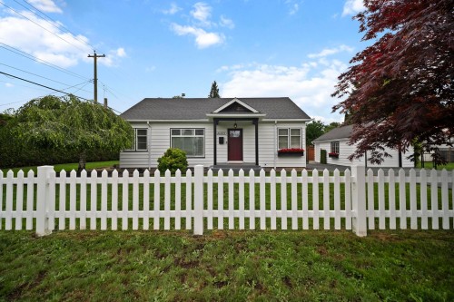 46005 Riverside Drive  Chilliwack, BC V2P 3K7