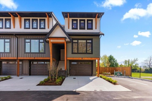7-46106 Riverside Drive  Chilliwack, BC V2P 3K9