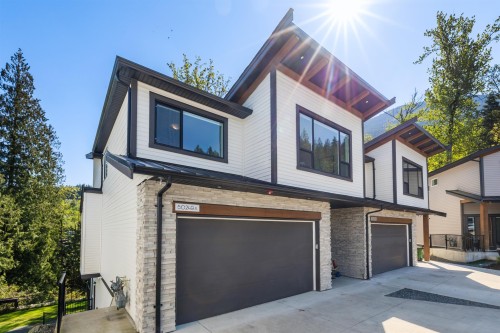 A-50249 Luna Place  Chilliwack, BC V4Z 0E1