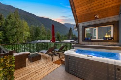 HG171-71399 Grove Boulevard  Hope, BC V0X 1L5