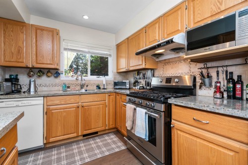 236 Water Avenue, Hope, BC 
