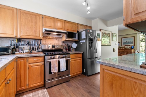 236 Water Avenue, Hope, BC 