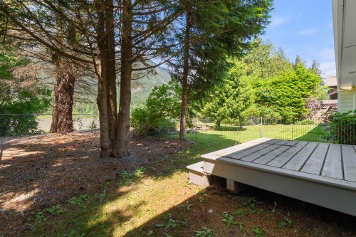 236 Water Avenue, Hope, BC 