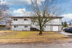 385 3rd Avenue Hope, BC V0X 1L1