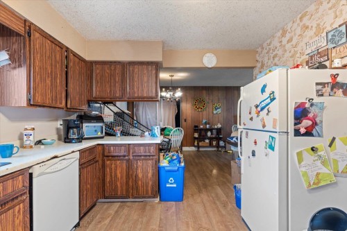 385 3Rd Avenue, Hope, BC 