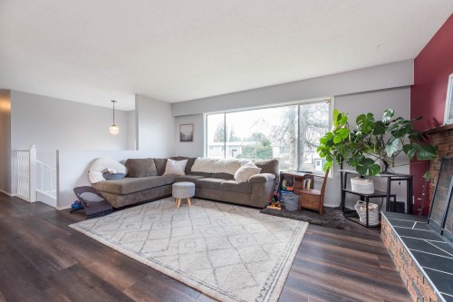 8708 Cornwall Crescent, Chilliwack, BC 