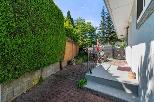 435 Hemlock Avenue, Hope, BC 
